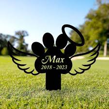 Pet Memorial With Paw Angel Wings