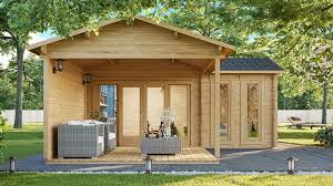 Corner Garden Room With Large Veranda