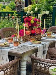 Rustic Elegant Outdoor Table Decor