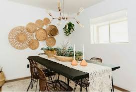 Decorating A Dining Room With Baskets