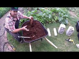 How To Build A Worm Compost Bin Worm