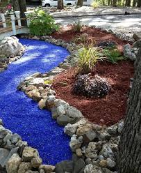 Glass Mulch Landscaping Ideas That Will