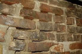 How To Replace The Mortar Of A Brick Wall
