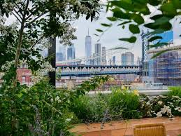 Nyc Rooftop Garden With Manhattan Views