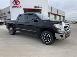 Pre Owned 2017 Toyota Tundra 4wd Sr5 In