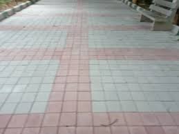 Square Pavers Material Concrete At Rs