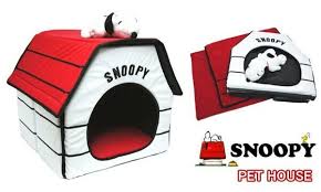 Snoopy Dog House Bed With Snoopy