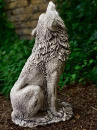 Big Howling Wolf Statue Concrete Wolf