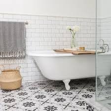 White And Gray Mosaic Tiles Design Ideas