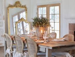 Dining Table Decor Tips To Decorate