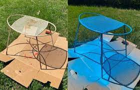 How To Spray Paint Plastic Chairs And