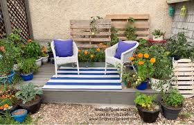 Creating A Cozy Outdoor Garden Room