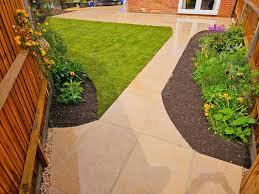 Limestone Paving Vs Sandstone Paving