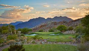 8 Great Places For Golfers To Retire