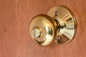 How To Open A Door Without A Knob