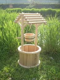Garden Wishing Well Planters