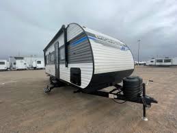 New Or Used Heartland Pioneer Rd211 Rvs