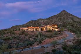 Open Living In The Arizona Desert