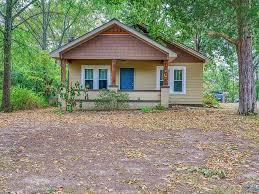 2117 Wood Ave Florence Al 35630 Zillow
