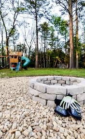 Diy Backyard Fire Pit Budget Fire Pit