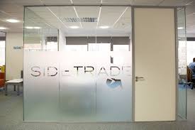 Glass Partitions With Frosted Window
