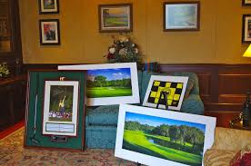 Golf Icon Visits Wynstone Country Club