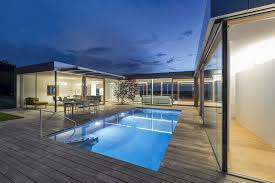Courtyard House Nice U Shape Home With