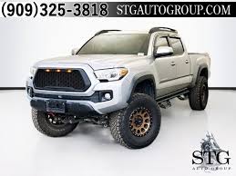Pre Owned 2017 Toyota Tacoma Trd Off