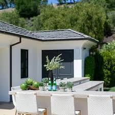 L Shape Patio Bar Design Ideas