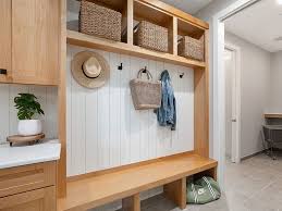 A Mudroom For Pacific Northwest
