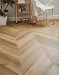 Signature Chevron Woodland Oak