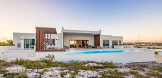 5 Waterfront Homes That Will Blow Your