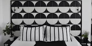 Black And White Tiles For A Guesthouse