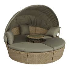 Wicker Daybed