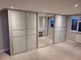 Fitted Sliding Mirror Wardrobes