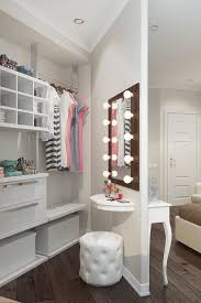 Closet Design Perfect For Small Spaces