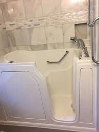 Handicap Accessible Bathtubs Showers