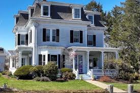 Terrifying Victorian House With Rooms