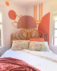 55 Easy Wall Painting Ideas With A