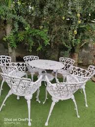 Cast Aluminium Table And Chair At Rs