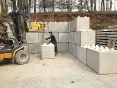 23 Best Concrete Retaining Walls Ideas