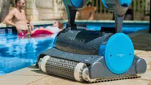 6 Best Robotic Pool Cleaners Of 2023