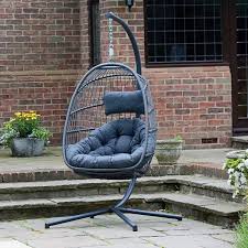 Stylish Hanging Egg Chair