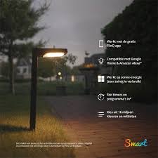 Flinq Smart Solar Garden Lamp 2