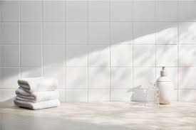 White Gloss Ceramic Wall Tile 148x148mm