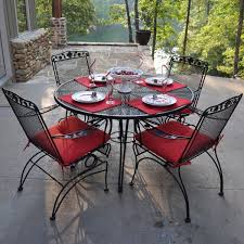 Dogwood Dining