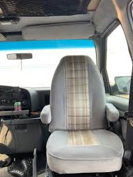 E450 Swivel Seat Adapters Passenger