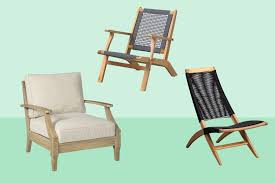 Has Comfortable Outdoor Chairs