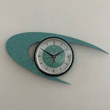 Royalexe Laminate Wall Clock Mid