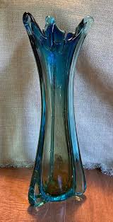 Lobed Jagged Flame Top Vase